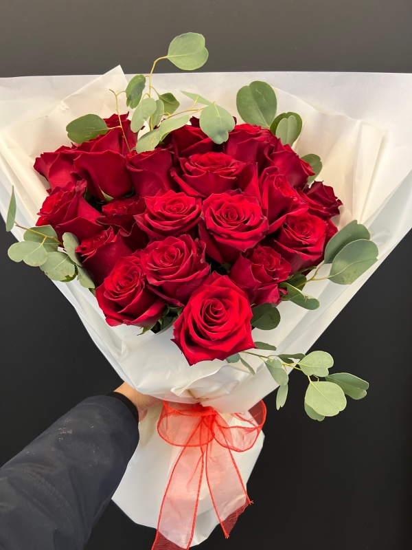 Red Explorer Bouquet